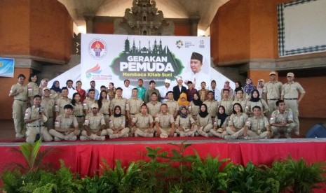 Gerakan Pemuda Membaca Kitab Suci oleh Kementerian Pemuda dan Olahraga (Kemenpora) di Sentani, Jayapura, Papua.