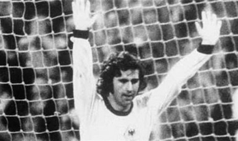 Gerd Muller mencetak dua gol saat Jerman Barat mengalahkan Belgia 2-1 untuk melenggang ke partai puncak Piala Eropa 1972.