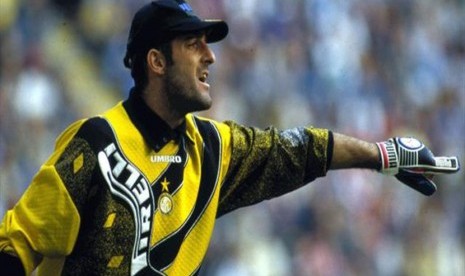 Mantan kiper Inter Milan Gianluca Pagliuca