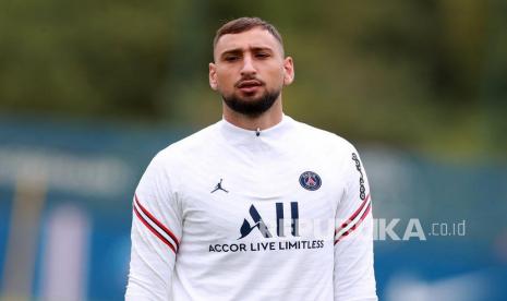 Gianluigi Donnarumma, penjaga gawang Paris Saint Germain (PSG) dan timnas Italia.