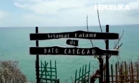 Gili Iyang, salah satu destinasi wisata unggulan di Kabupaten Sumenep, Madura, Jawa Timur(Republika/Rahmat Fajar)