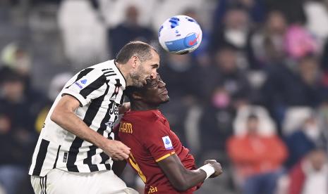 Live Score Liga Italia: Babak Pertama, Roma dan Juventus Imbang 1-1