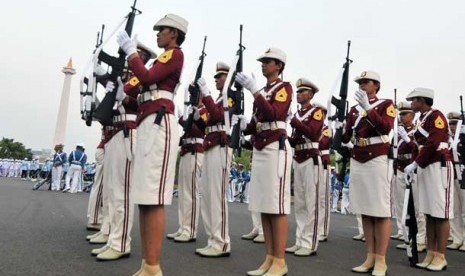  Gladi bersih upacara HUT RI ke 67 di Istana Merdeka, Jakarta, Rabu (15/8).