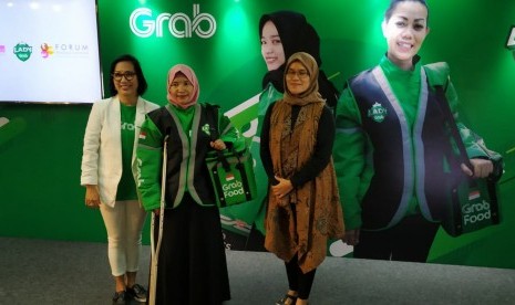 Grab bekerja sama dengan Komnas Perempuan untuk melindungi mitra pengemudi perempuan Grab. 