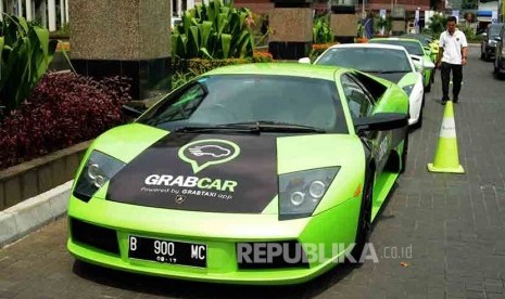 Grabcar Lamborghini  (ilustrasi).