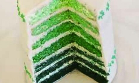 Green ombre cake