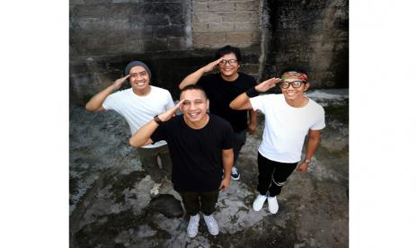 Grup musik The Rain merilis lagu 