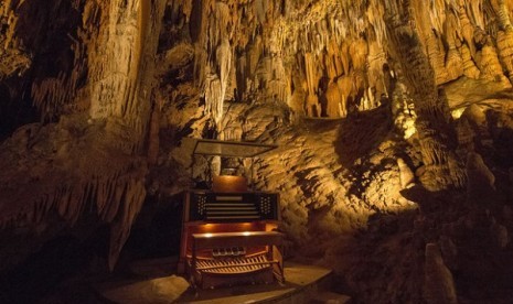 Gua Luray Caverns