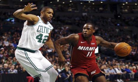 Guard Dion Waiters sewaktu membela Miami Heat.