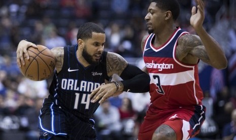 Guard Orlando Magic, D.J Augustin (kiri) 