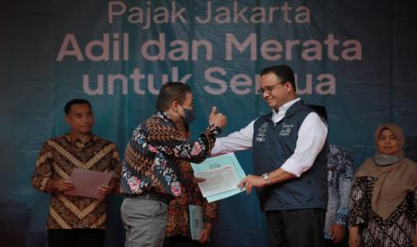 Gubernur Anies Rasyid Baswedan menggratiskan PBB rumah warga DKI dengan NJOP di bawah Rp 2 miliar.