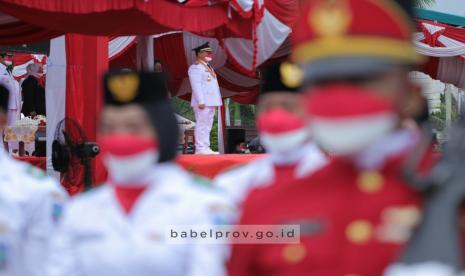 Gubernur Babel Erzaldi Rosman mengajak masyarakat Babel dengan persatuan dalam menghadapi pandemi, ditambah bersikap saling mengingatkan dan mendukung, dirinya meyakini segala permasalahan dapat teratasi.