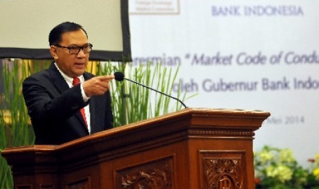 Gubernur Bank Indonesia Agus Martowardojo memberikan sambutan pada acara peresmian peluncuran Market Code of Conduct di Jakarta, Senin (26/5).