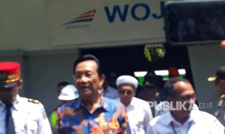 Gubernur DIY Sri Sultan Hamengku Buwono X 