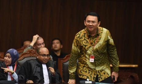 Sidang cuti uji materi UU No. 10/2016 tentang cuti kampanye calon kepala daerah pejawat saat Pilkada di MK.