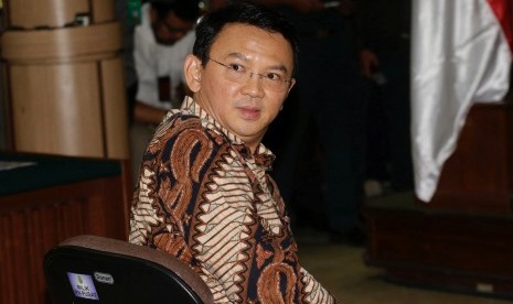 Basuki Tjahaja Purnama (Ahok) undergoing the inaugural session of alleged blasphemy case trail in North Jakarta District Court, Tuesday, December 13, 2016.