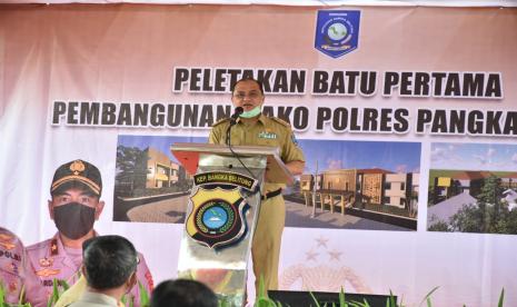 Gubernur Erzaldi menghadiri peletakan batu pertama pembangunan Polresta Pangkalpinang, Selasa (16/6). 