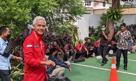 Gubernur Jawa Tengah Ganjar Pranowo menghadiri konsolidasi dan rapat koordinasi kepala/wakil kepala daerah Partai Demokrasi Indonesia Perjuangan (PDIP), Kamis (16/6).