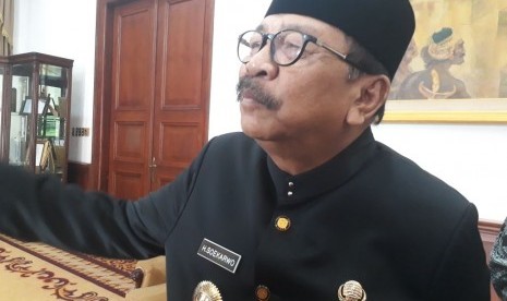 Gubernur Jawa Timur Soekarwo