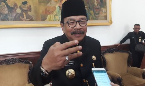 Gubernur Jawa Timur Soekarwo