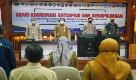 Gubernur Kalsel berharap rakor dapat memantapkan sinergi dan antisipasi karhutla.