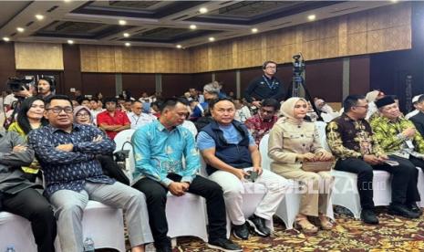 Gubernur Kalteng Sugianto Sabran hadir menyaksikan secara langsung Debat Publik Pasangan Calon (Paslon) Gubernur dan Wakil Gubernur Kalteng Tahun 2024.