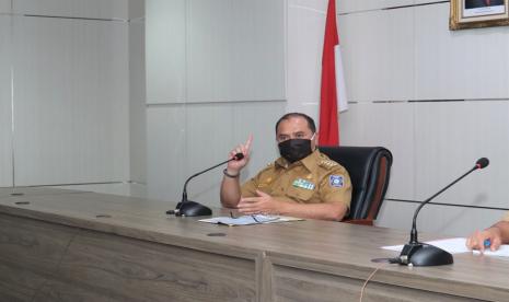  Gubernur Kepulauan Bangka Belitung (Babel), Erzaldi Rosman mendorong kelompok peternak sapi mengembangkan usahanya, sehingga hasil produksinya dapat memenuhi kebutuhan akan daging sapi di Bangka Belitung yang pada akhirnya terwujud swasembada di provinsi ini.