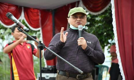 Gubernur Kepulauan Bangka Belitung (Babel), Erzaldi Rosman mengajak masyarakat Belo Laut untuk menjaga lingkungan jangan sampai rusak.