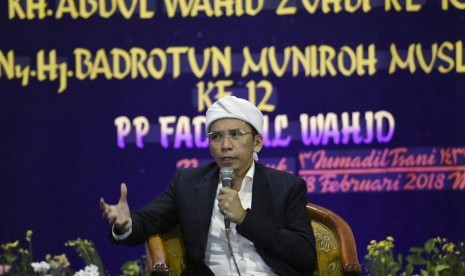 Gubernur NTB TGB Muhammad Zainul Majdi menghadiri Haul KH Abdul Wahid Zuhdi ke-X dan Hj Badrrotun Muniroh Muslih ke-XII di Ponpes Fadllul Wahid, Bandungsari, Grobogan, Jawa Tengah, Ahad (18/2) malam.