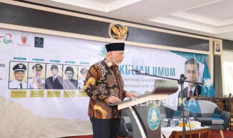 Tantangan AI & Bonus Demografi, Pemda Diminta Genjot SDM
