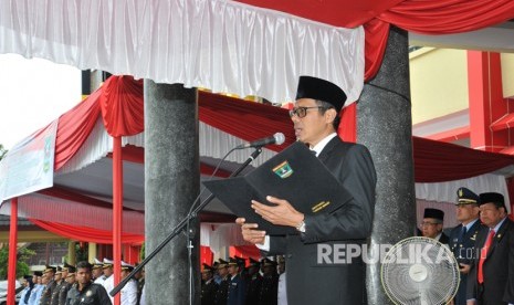 Gubernur Sumatera Barat (Sumbar) Irwan Prayitno menghadiri Upacara  Hari Kesaktian Pancasila bertempat di halaman kantor Gubernur, Sumatera Barat, Ahad (1/10).