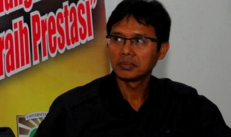 Gubernur Sumbar Irwan Praytino