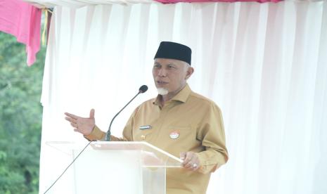 Gubernur Sumbar, Mahyeldi Ansharullah.