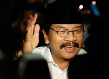 Gubernur Jatim, Soekarwo.