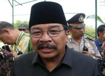 Gubernur Jawa Timur (Jatim) Soekarwo