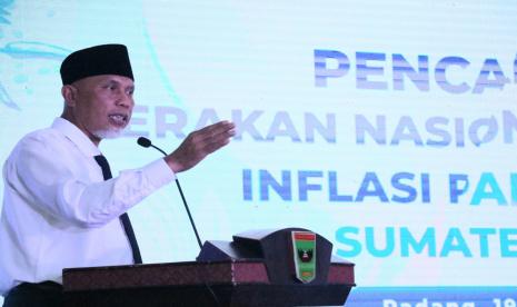 Gubernus Sumbar Mahyeldi mengatakan, Pemerintah Provinsi Sumatera Barat (Sumbar) bersama Bank Indonesia Perwakilan Sumbar mencanangkan Gerakan Nasional Pengendalian Inflasi Pangan (GNPIP) Sumbar, di Auditorium Gubernuran, Jalan Sudirman, Padang, Senin (19/9/2022).