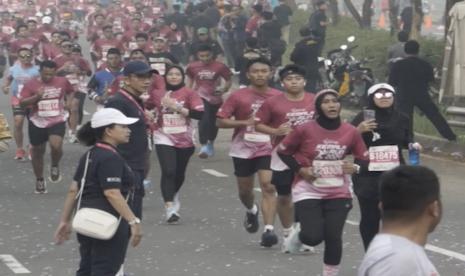 Guna mewujudkan kepedulian terhadap pengemban industri olahraga nasional, Bank Artha Graha mengadakan kegiatan Kemala Run 2024.