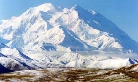 Gunung Denali di Alaska