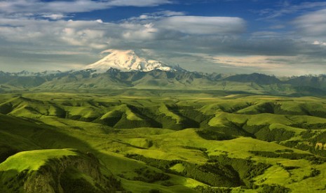 Gunung Elbrus