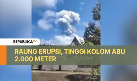 Gunung Raung di Jawa Timur, erupsi pada Selasa, 24 Desember 2024. Erupsi terjadi pukul 09:30 WIB. 