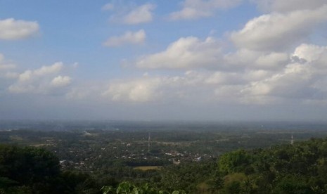 Gunung Sasak Lombok Barat.