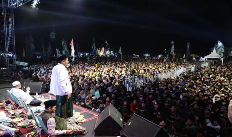 Gus Ali Gondrong menggemakan sholawat kebangsaan bertajuk Bersholawat Menjemput Ganjaran dan Keberkahan. 