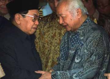 Gus Dur-Soeharto