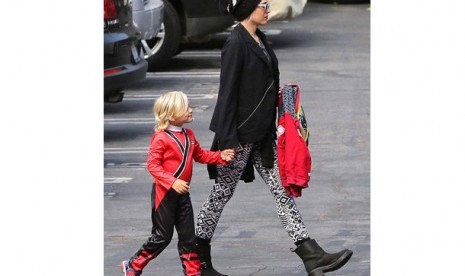 Gwen Stefani dan putranya