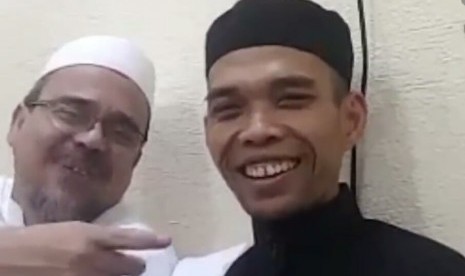 Habib Rizieq Shihab dan Ustaz Abdul Somad saat bertemu di Makkah 