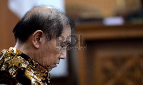 Hadi Purnomo Menangkan Praperadilan. Mantan Ketua BPK Hadi Purnomo mengikuti sidang putusan praperadilan di Pengadilan Negeri Jakarta Selatan, Selasa (26/5). 