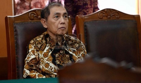 Hadi Purnomo Menangkan Praperadilan. Mantan Ketua BPK Hadi Purnomo mengikuti sidang putusan praperadilan di Pengadilan Negeri Jakarta Selatan, Selasa (26/5). 