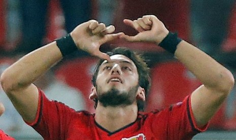 Hakan Calhanoglu