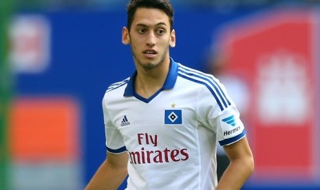 Hakan Calhanoglu