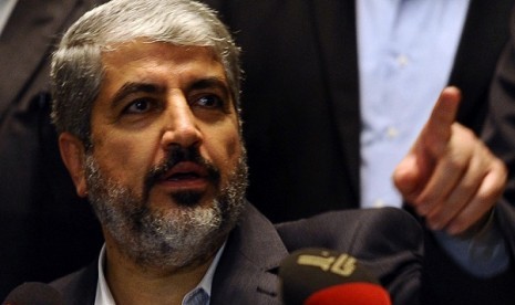 Hamas leader in exile Khaled Meshaal (file photo) 